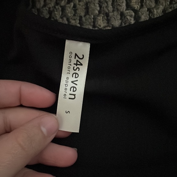 Brand new dress! - Picture 3 of 3